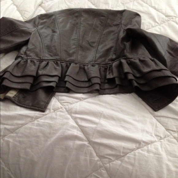 ♥SOLD N BUNDLE♥ - Picture 2 of 3