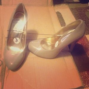 Steve Madden Nude Heals
