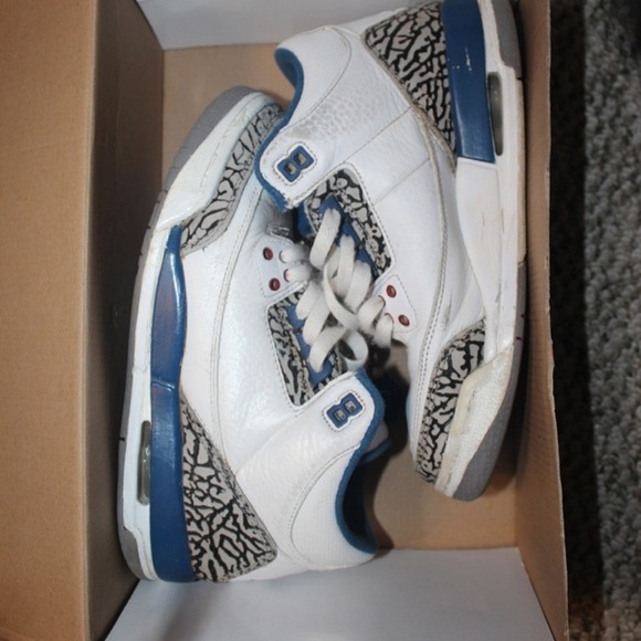 SOLD True blue 3s - Picture 3 of 3
