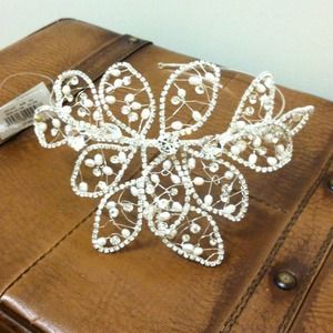 BRIDAL HAIR ACCESSORY: Lg silver/ crystal headband