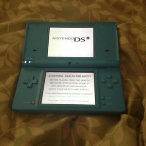 RESERVED!!! DSI + 5 Games!