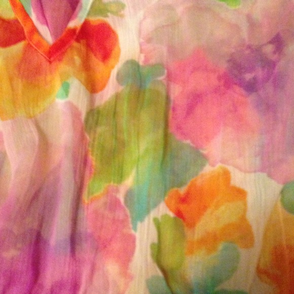 Cover up top - Picture 2 of 2