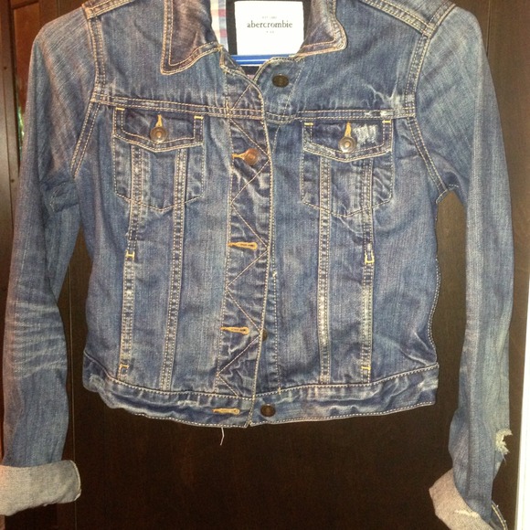 Jackets & Blazers - Denim a&f jacket perfect condition