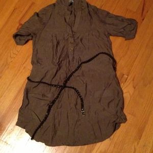 Top can also be worn as dress