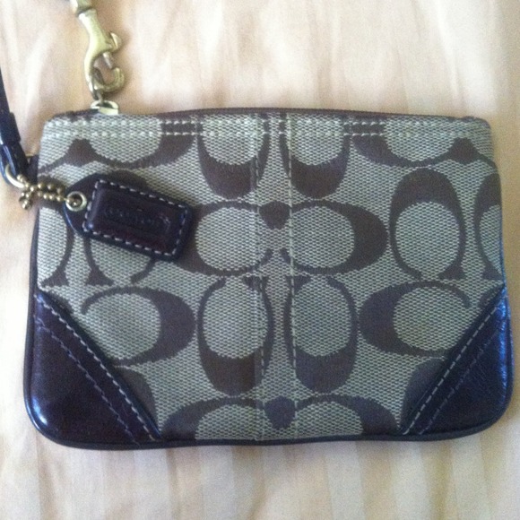 COACH WALLET/wristlet