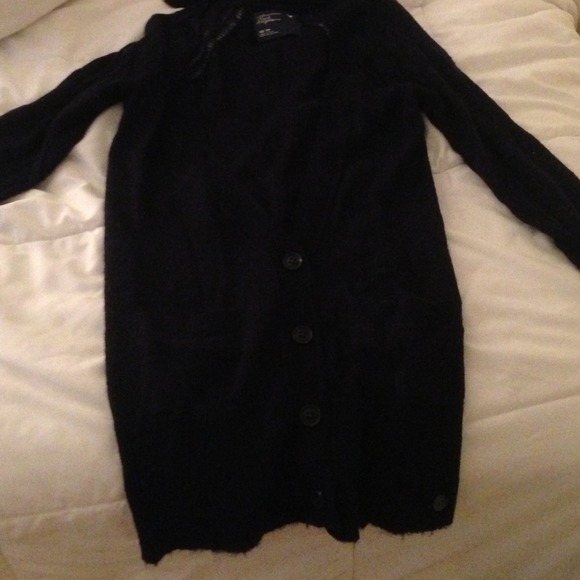 Reduced******American eagle sweater