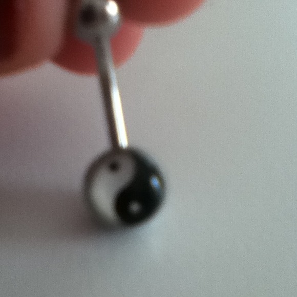 Belly ring