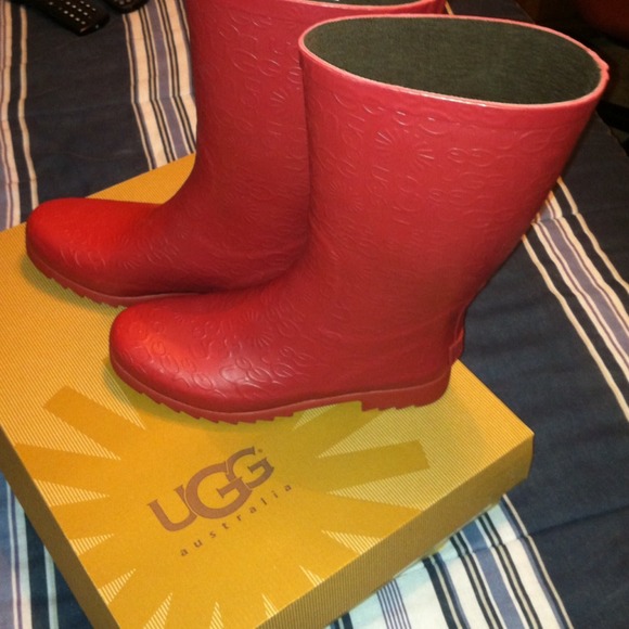 UGG Boots - Authentic ugg rain boots