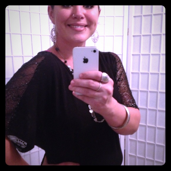 SALE❗️NWOT Black top