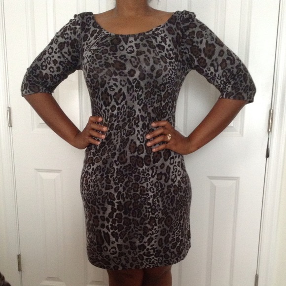 Dresses & Skirts - Leopard sweater dress
