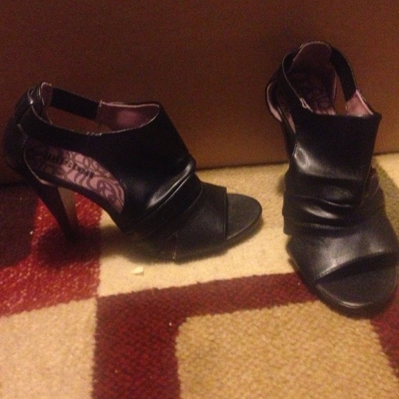 Black Heals