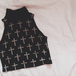 Cross turtle crop top