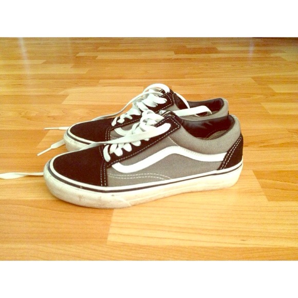 Vans Shoes - Old School Vans