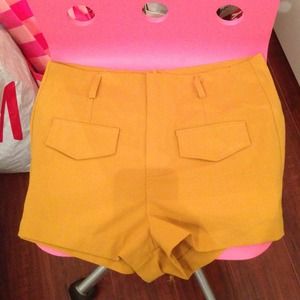 ❌SOLD❌Super cute short !!