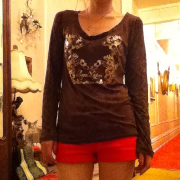 Sheering top