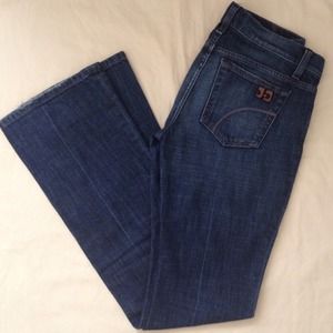Like NEW!! Original joe's jeans.