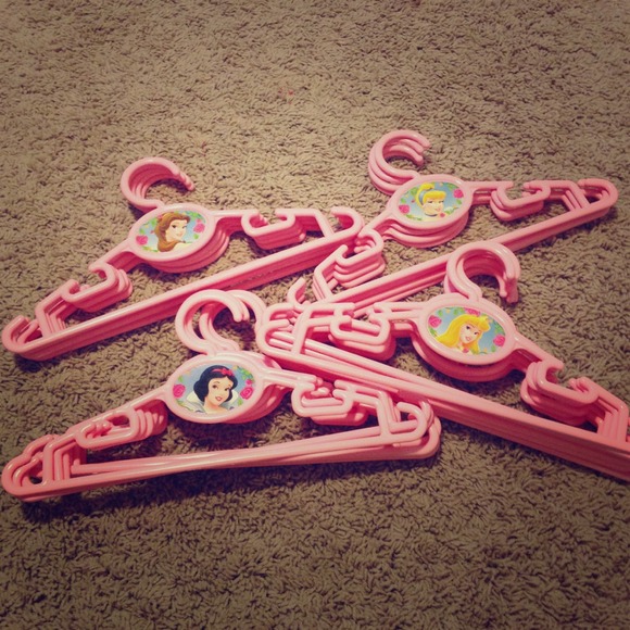 Tops Set Of 24 Disney Princess Pink Hangers Poshmark