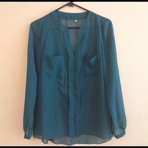 🎀Unavailable🎀Green Chiffon Blouse