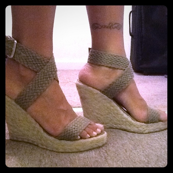 Bakers Wedges