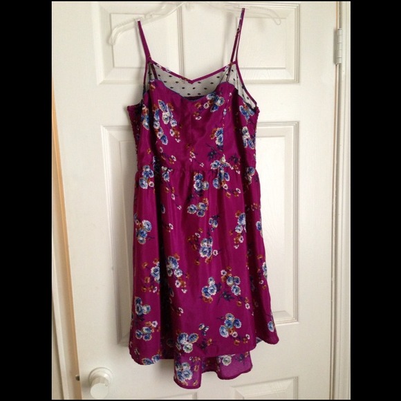 ❌SOLD❌Floral Hi-Low dress