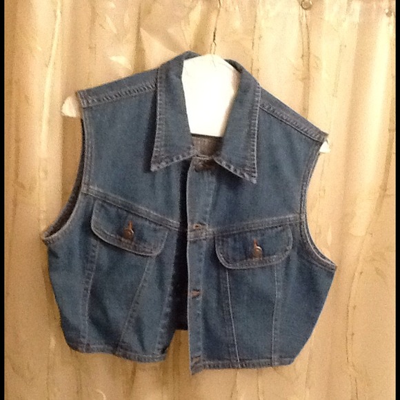 BUNDLE 4 FRI/Jean cropped Vest - Picture 1 of 4