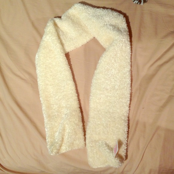 Fuzzy, comfy, off white, polyester scarf