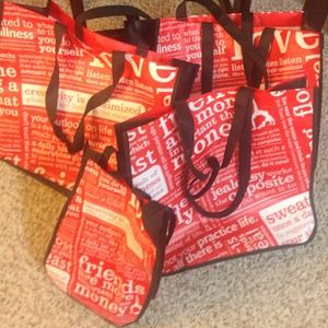 Lululemon reusable bags. 3 Large and 1 small.