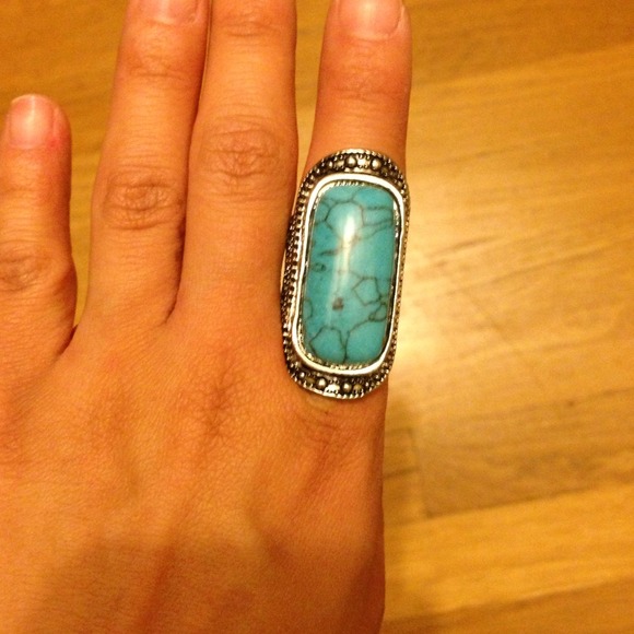 Aldo ring