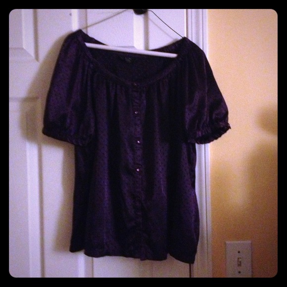 Top - Picture 1 of 1