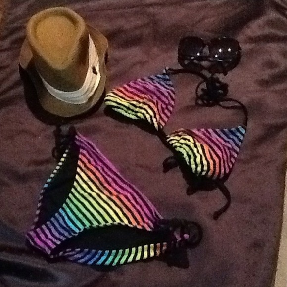 Striped Rainbow bathing suit 💧Large💧