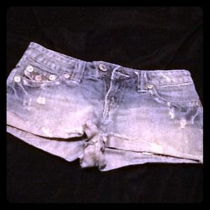 Super cute aero shorts!!