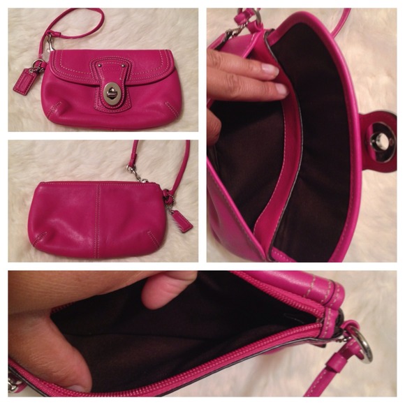 Authentic Pink Coach Wristlet❇Reduce❇