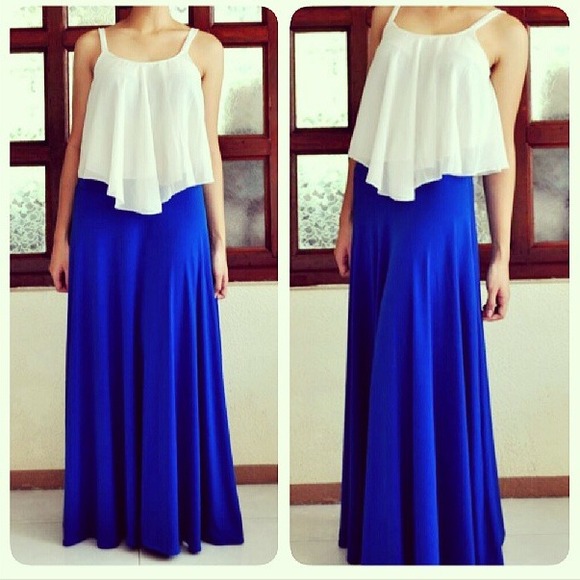 πHOST PICK 8/14 πWhite boho ruffle top - Picture 1 of 3