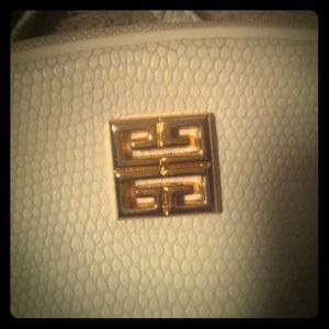 Authentic vintage Givenchy cross body bag!