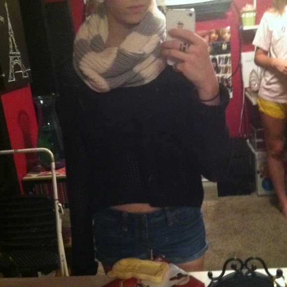 Striped Aeropostale scarf. Like new
