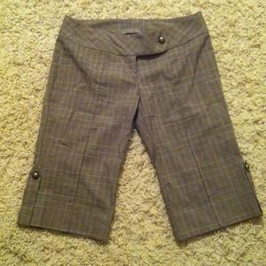 ⛔SOLD⛔Below the knee dress shorts🎀