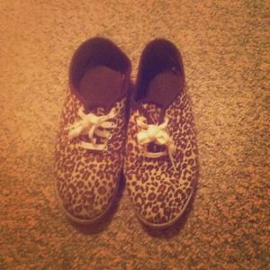 Cheetah print shoes