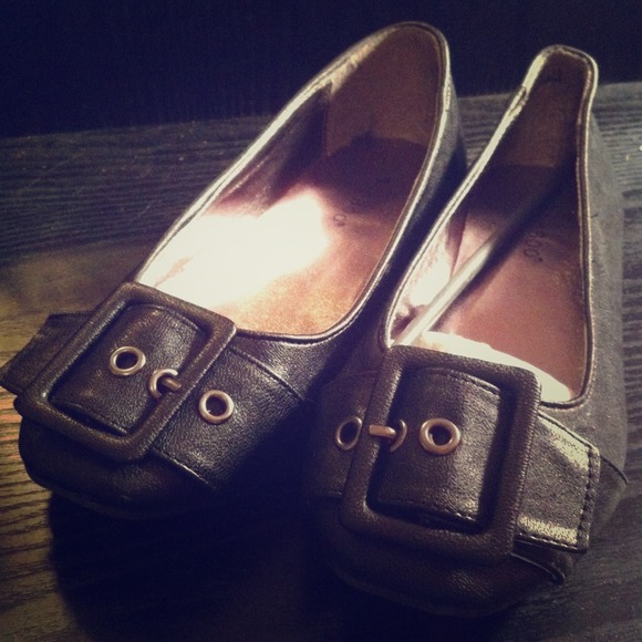 NWOT Black flats