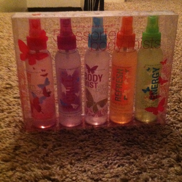 Purfumes with sparkle