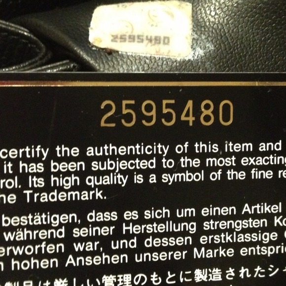 ✳️VINTAGE 1994 CHANEL CAVIAR LTHR CROSS BODY BAG✳️ - Picture 2 of 4