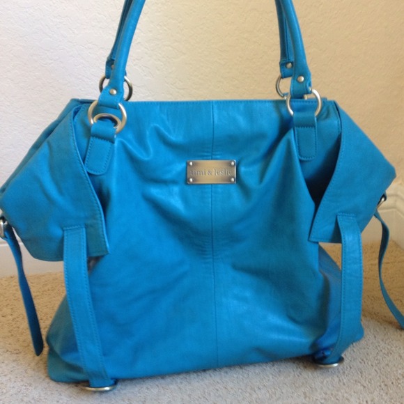 Timi & Leslie Handbags - ❗Price reduced❗Timi & Leslie "Charlie" diaper bag