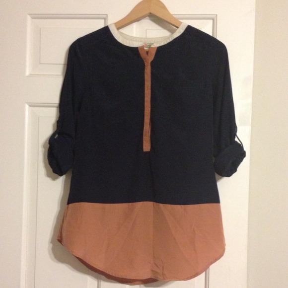 Color block tunic - Picture 1 of 1