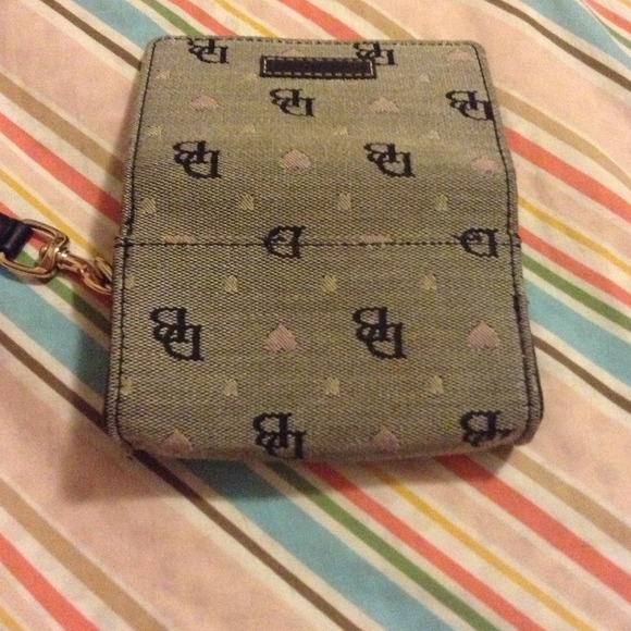 NotradesAuthenticDooneyandBourke camera/walletcase - Picture 3 of 4