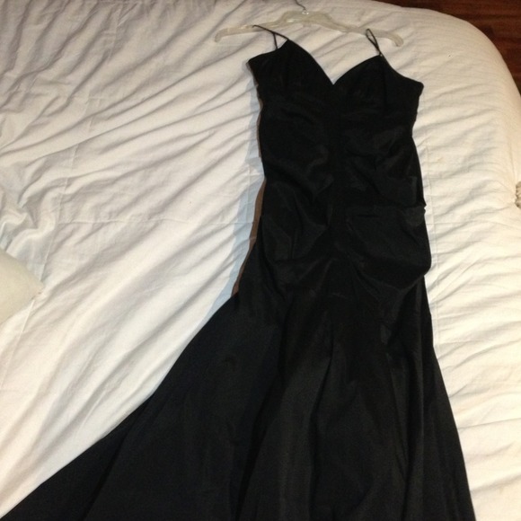Black long mermaid formal dress