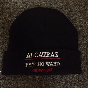 Alcatraz (San Francisco) beanie