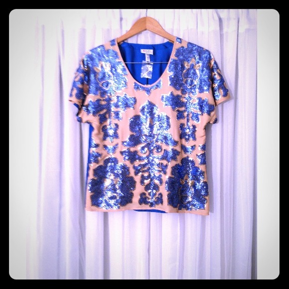 🎇 HOST PICK! 🎇 Neiman Marcus Sparkle Top