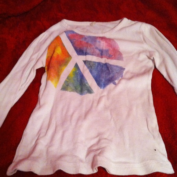 White long sleeve shirt