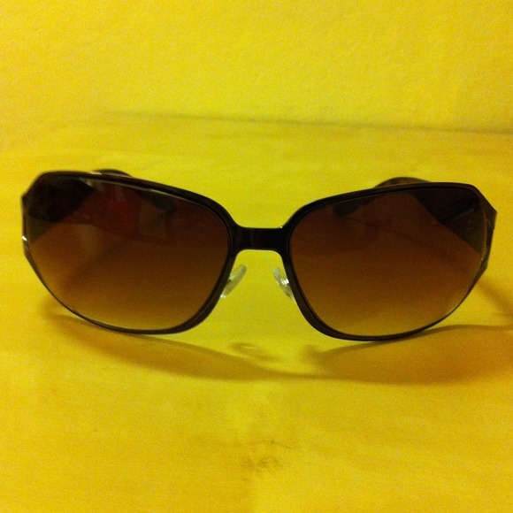 *REDUCED* Oscar De La Renta Sunglasses
