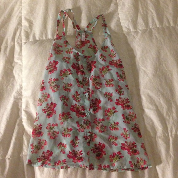 Floral tank top like Brandy Melville!