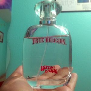 Traded 💌 True religion perfume hippie chic